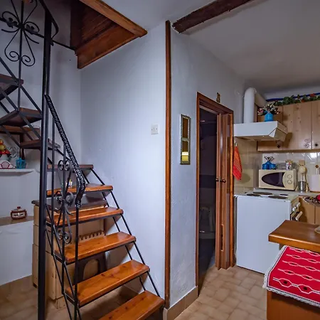 Liana's Dollhouse In Agios Georgios Nilias, Pelion * Volos